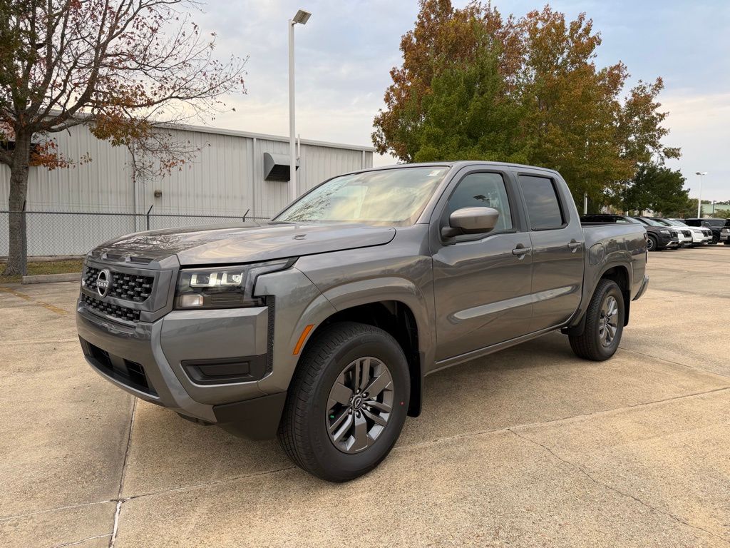 2026 Nissan Frontier SV's photo