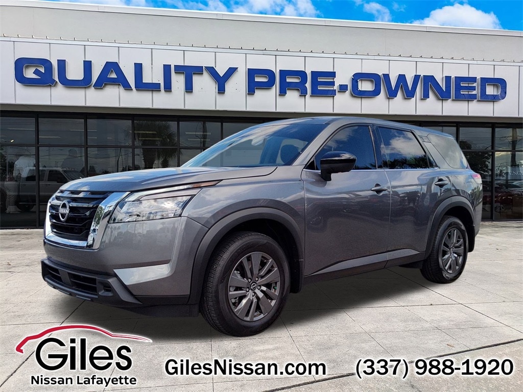 Used 2025 Nissan Pathfinder S SUV