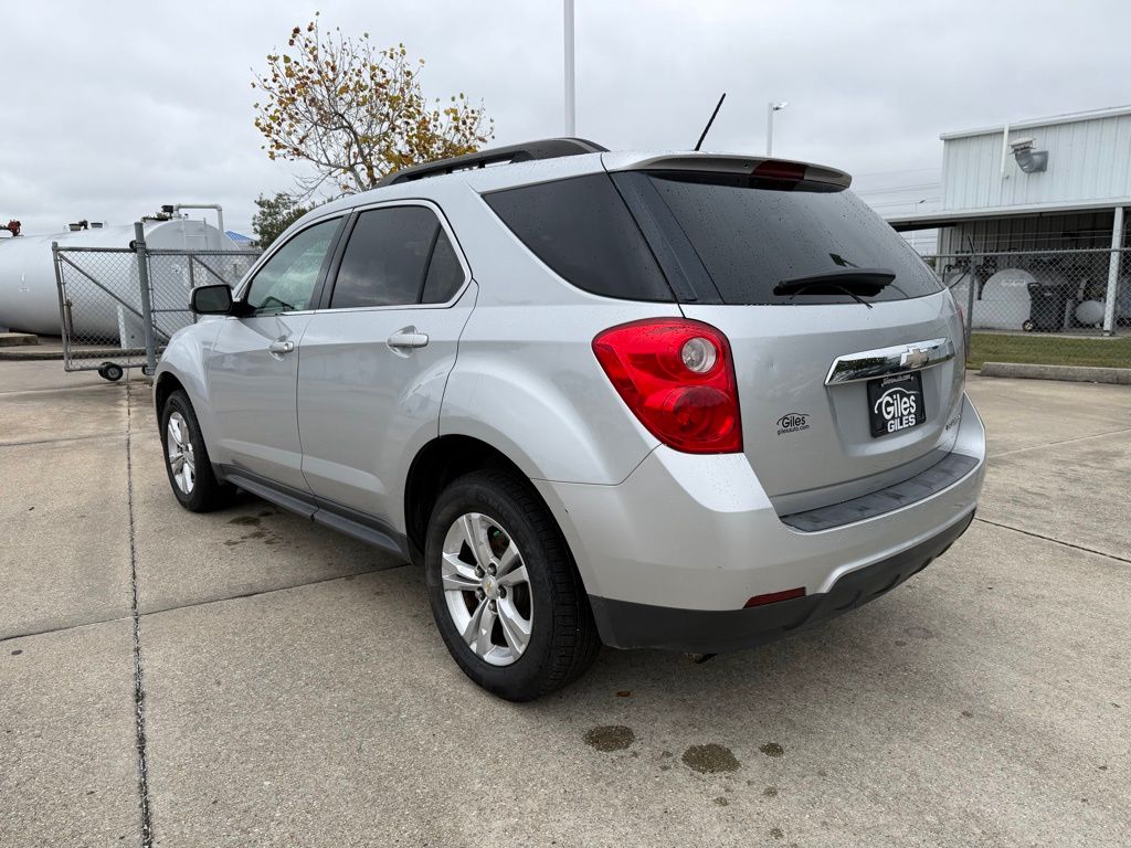2015 Chevrolet Equinox photo 2