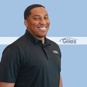 Staff member Kenneth Averette from ID_83d990257391