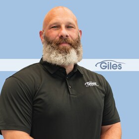 Staff member Michael Satchell from ID_83d990257391