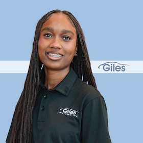 Staff member Asia Lewis from ID_de51323e4775