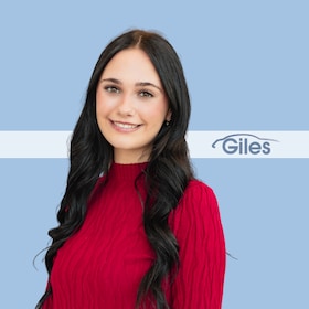 Staff member Riley Barbier from ID_83d990257391