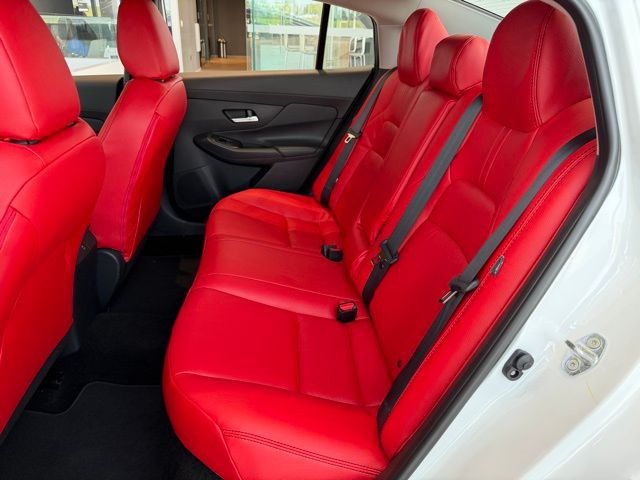 2026 Nissan Sentra SR - Photo 14