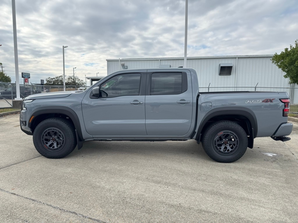New 2025 Nissan Frontier PRO-4X Truck