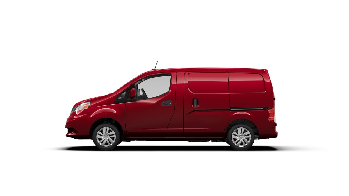 nissan cargo van small