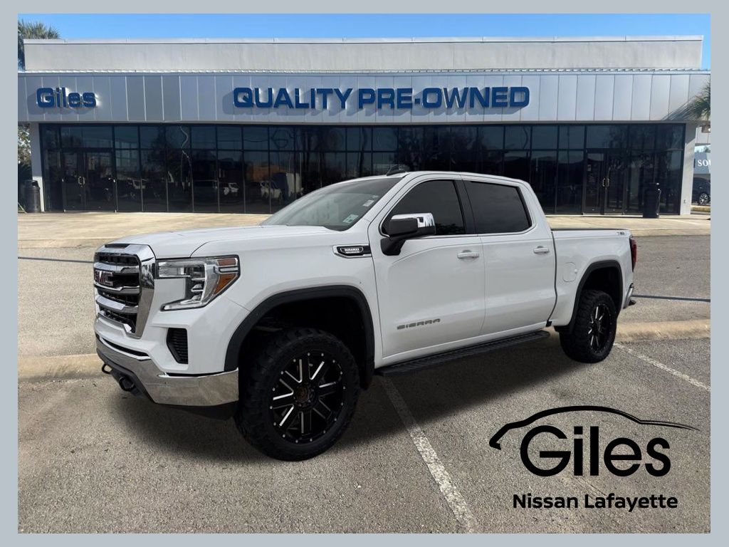 2021 GMC Sierra 4WD Crew Cab Short Box SLE's photo