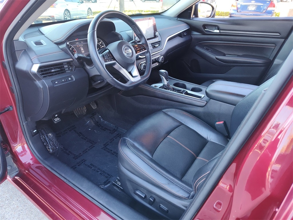 Used 2021 Nissan Altima 2.5 SR Sedan