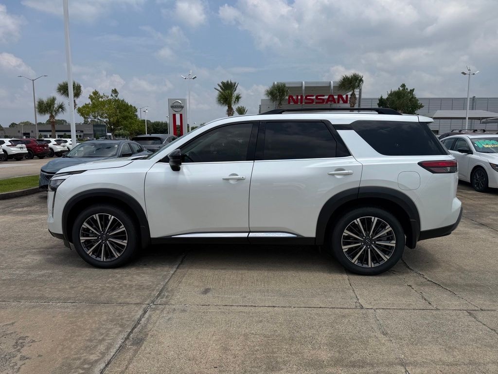 New 2026 Nissan Pathfinder Platinum SUV