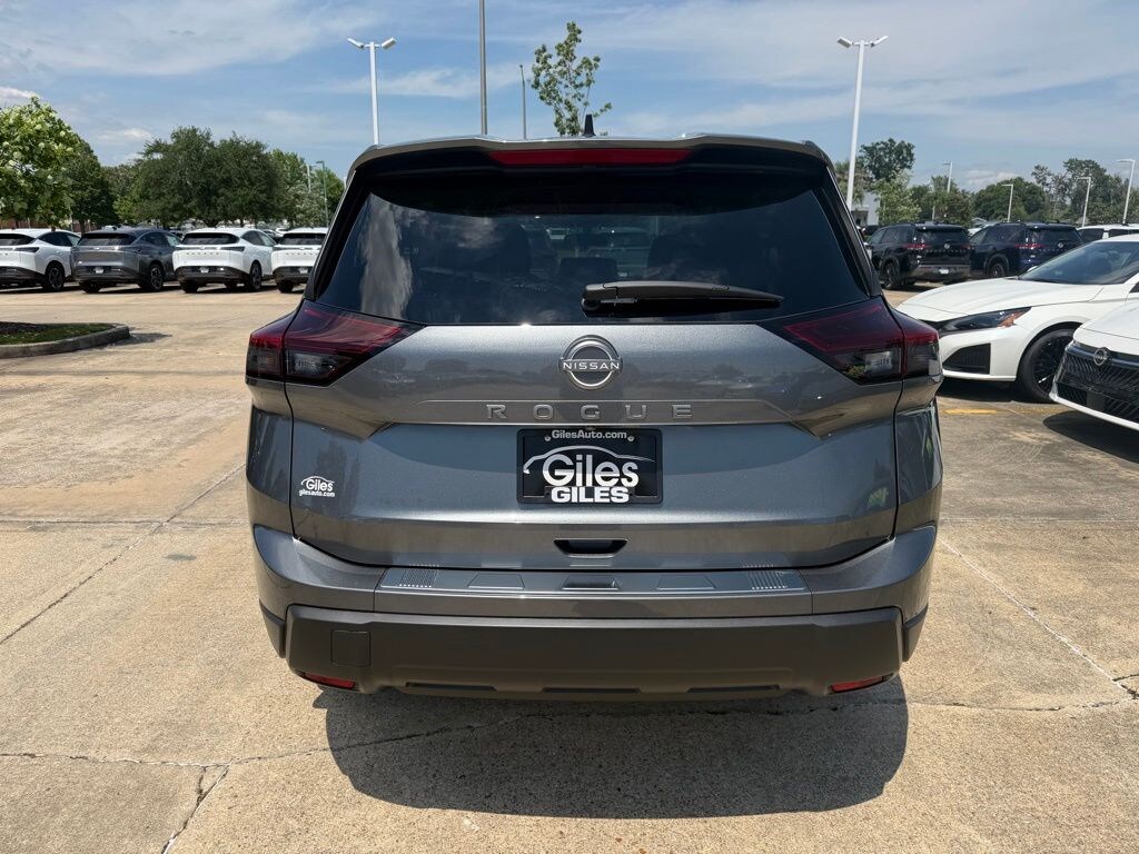 New 2026 Nissan Rogue SV SUV