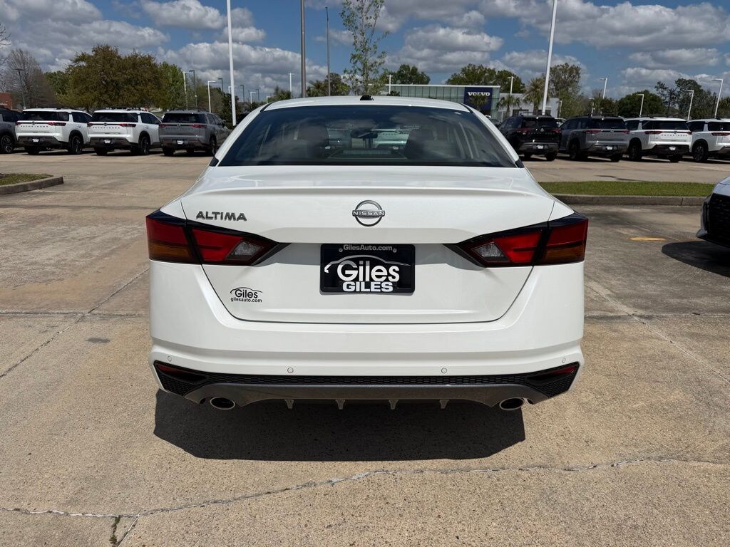 New 2026 Nissan Altima 2.5 SV Sedan