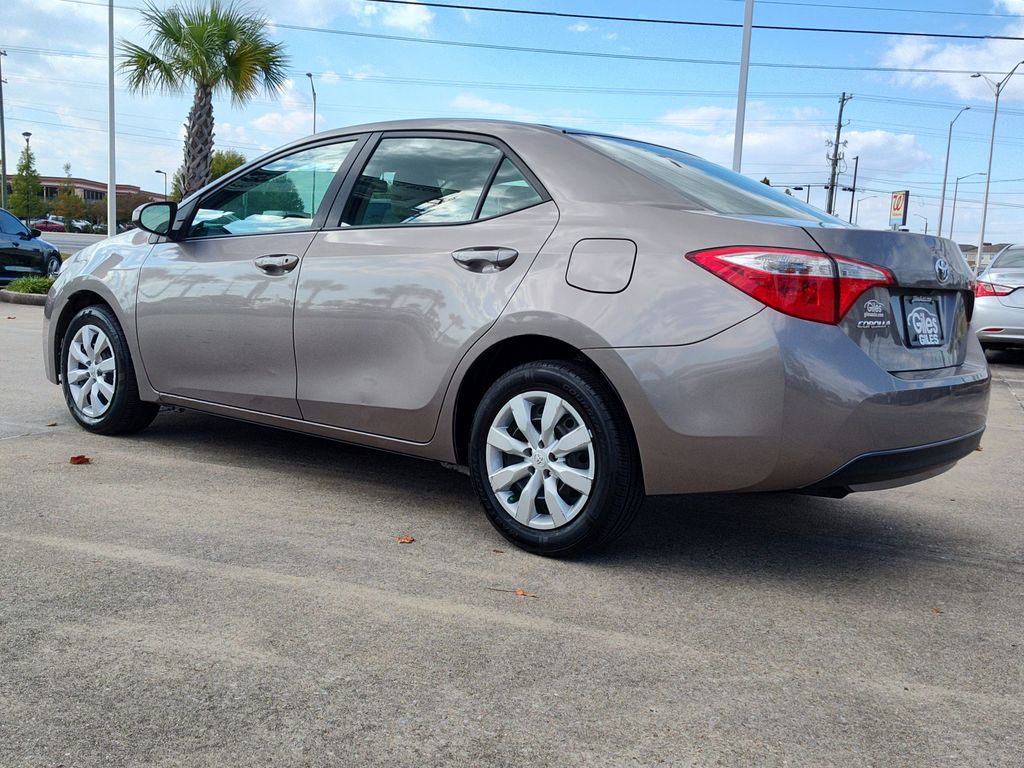 2014 Toyota Corolla L photo 4