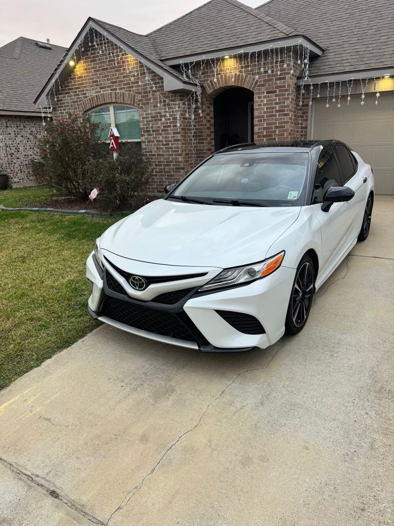2020 Toyota Camry XSE's photo