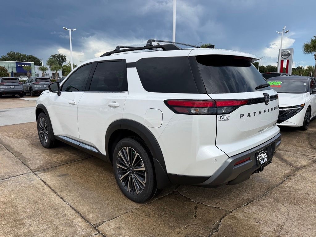 New 2026 Nissan Pathfinder Platinum SUV