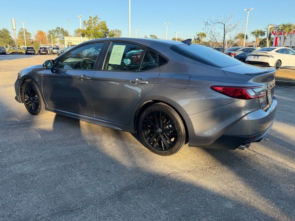 Used 2025 Toyota Camry SE Sedan