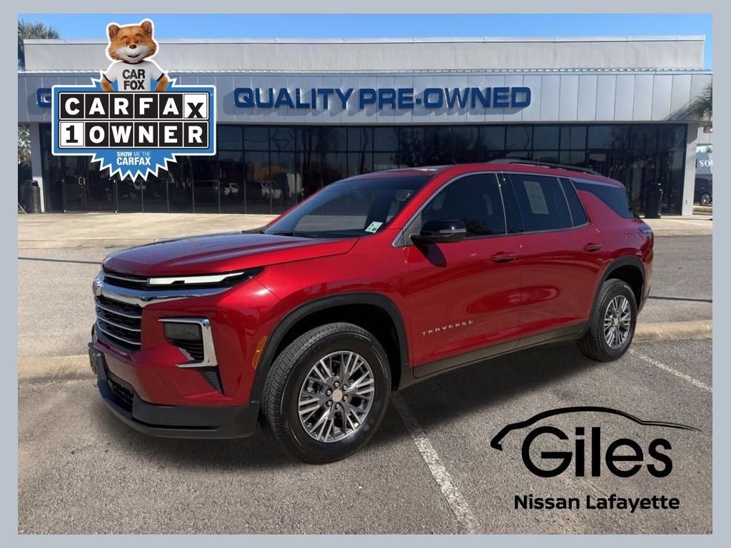 2025 Chevrolet Traverse LT