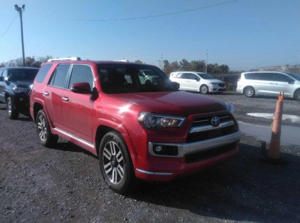 2023 Toyota 4Runner Limited's photo