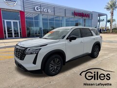 2026 Nissan Pathfinder S SUV