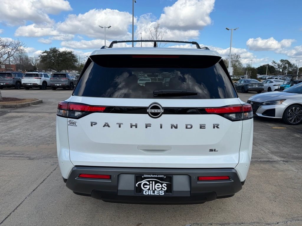 New 2026 Nissan Pathfinder SL SUV