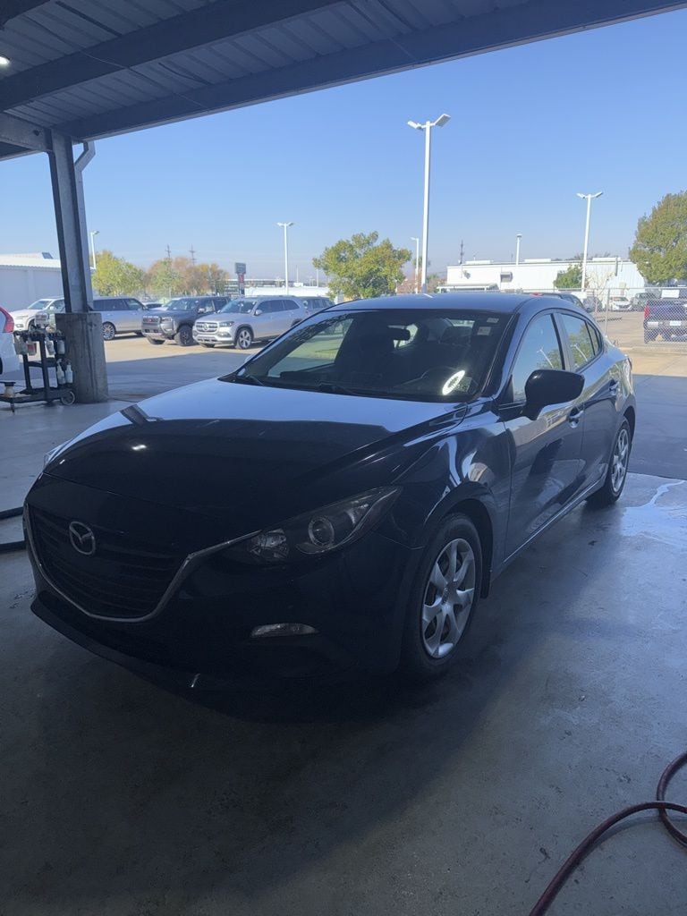 2016 Mazda MAZDA3 i Sport's photo