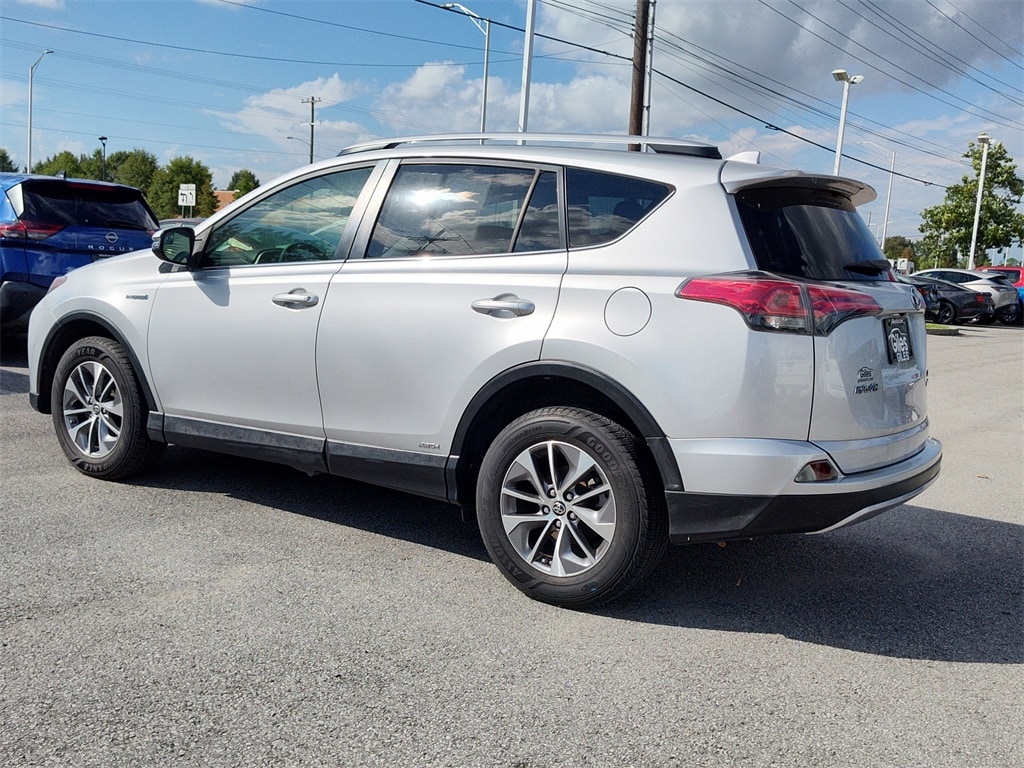 Used 2016 Toyota RAV4 Hybrid XLE SUV