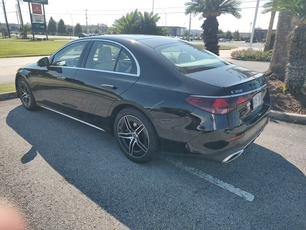 2025 Mercedes Benz E 350 photo 4