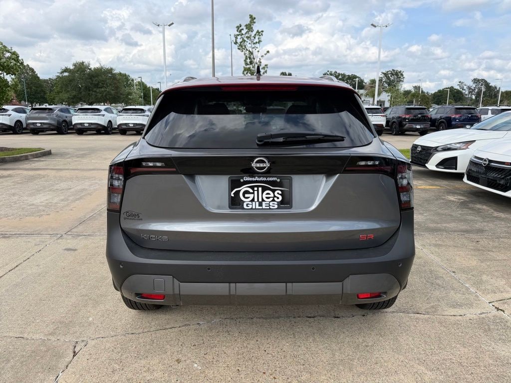 New 2026 Nissan Kicks SR SUV