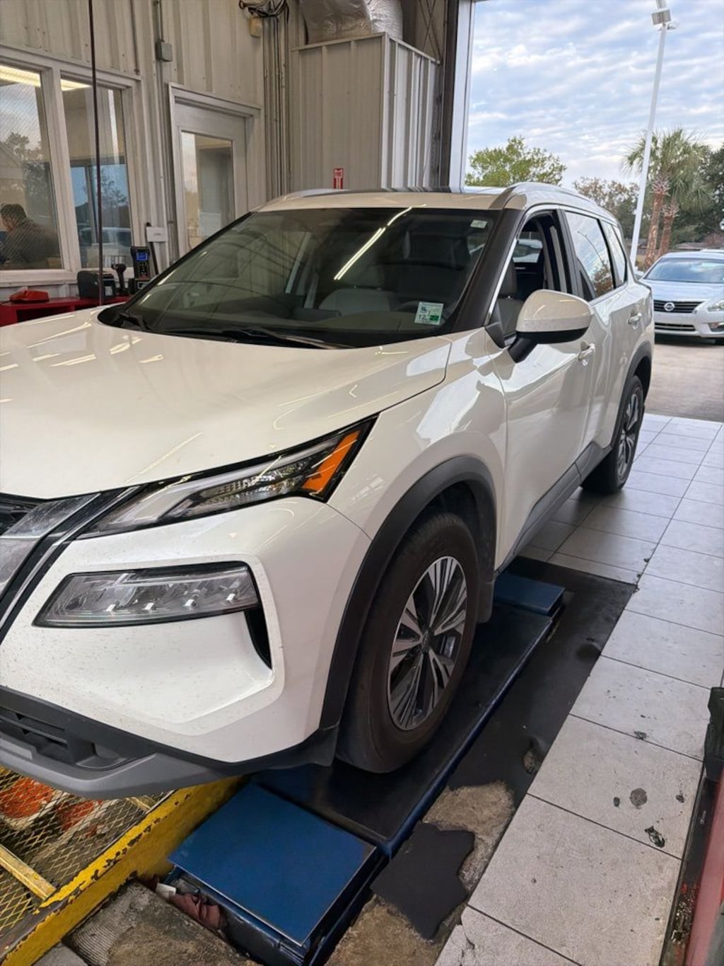 Used 2023 Nissan Rogue SV SUV