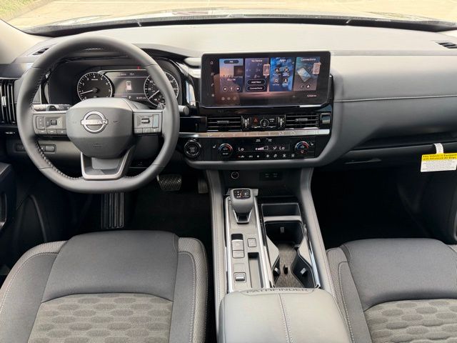 2026 Nissan Pathfinder SV - Photo 15