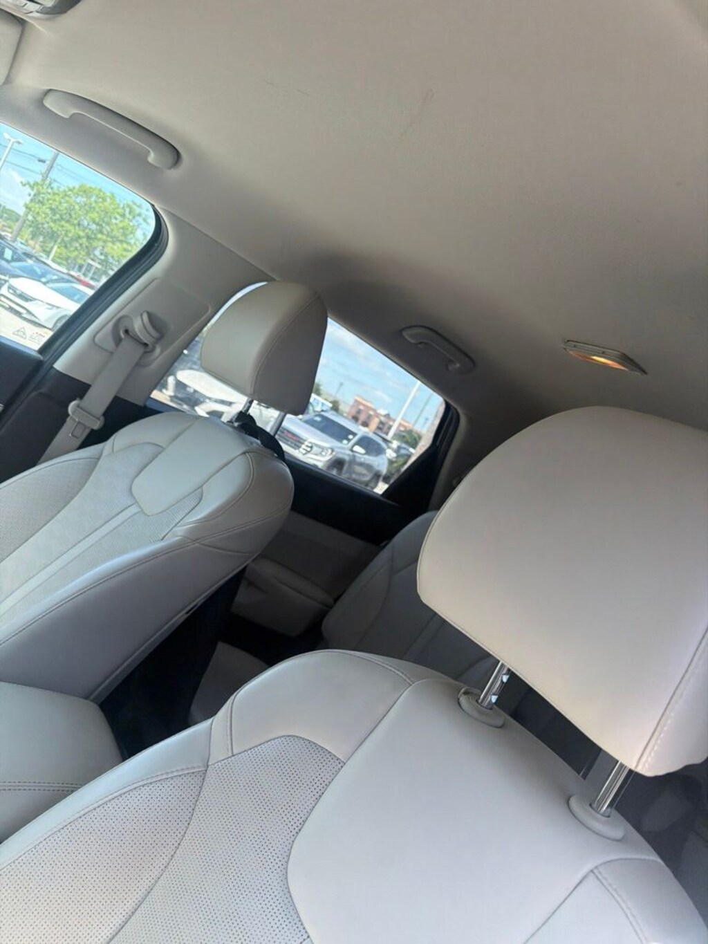 Used 2024 Kia Sorento EX SUV