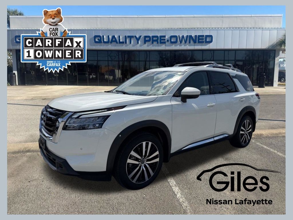 2024 Nissan Pathfinder Platinum