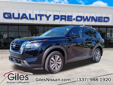 2024 Nissan Pathfinder SL SUV
