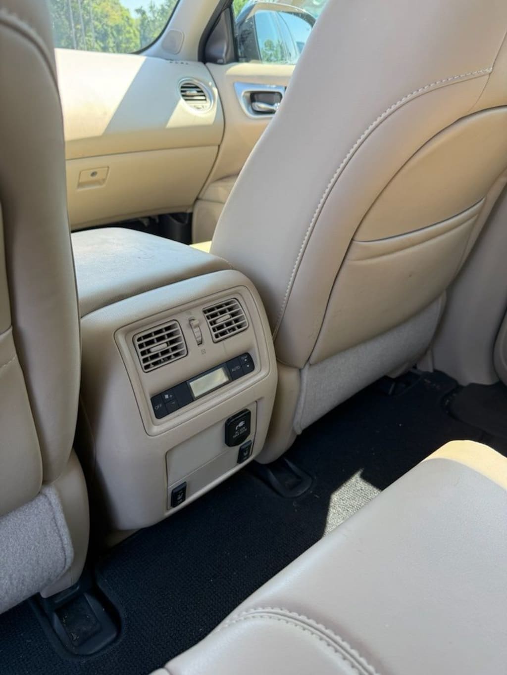 Used 2016 Nissan Pathfinder SL SUV