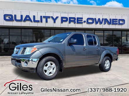 2005 Nissan Frontier SE Truck