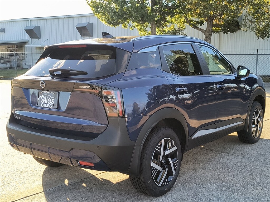 2026 Nissan Kicks SV photo 4