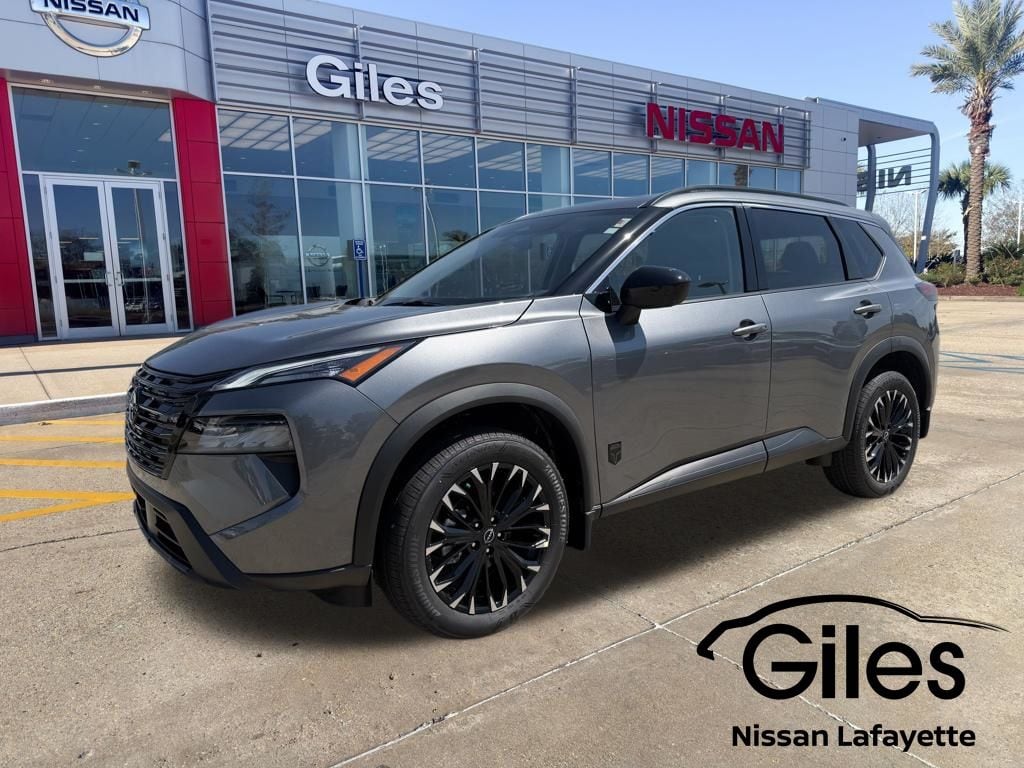 2026 Nissan Rogue Dark Armor's photo