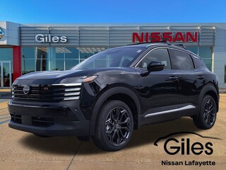 2025 Nissan Kicks SR SUV