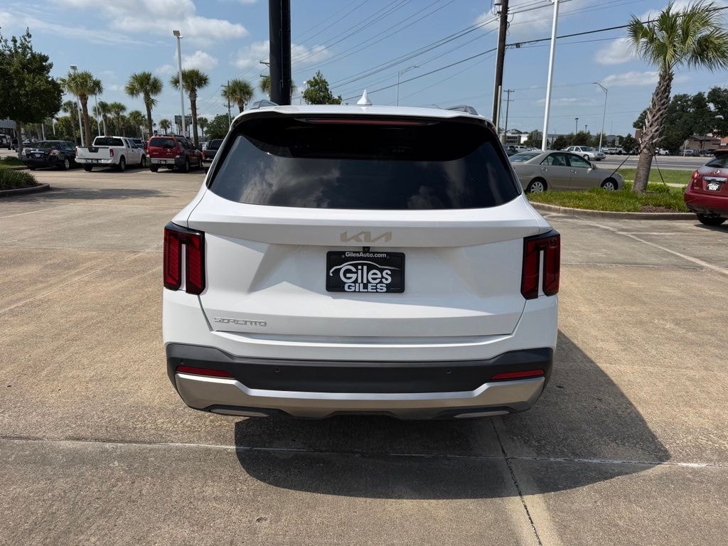 Used 2024 Kia Sorento SX SUV