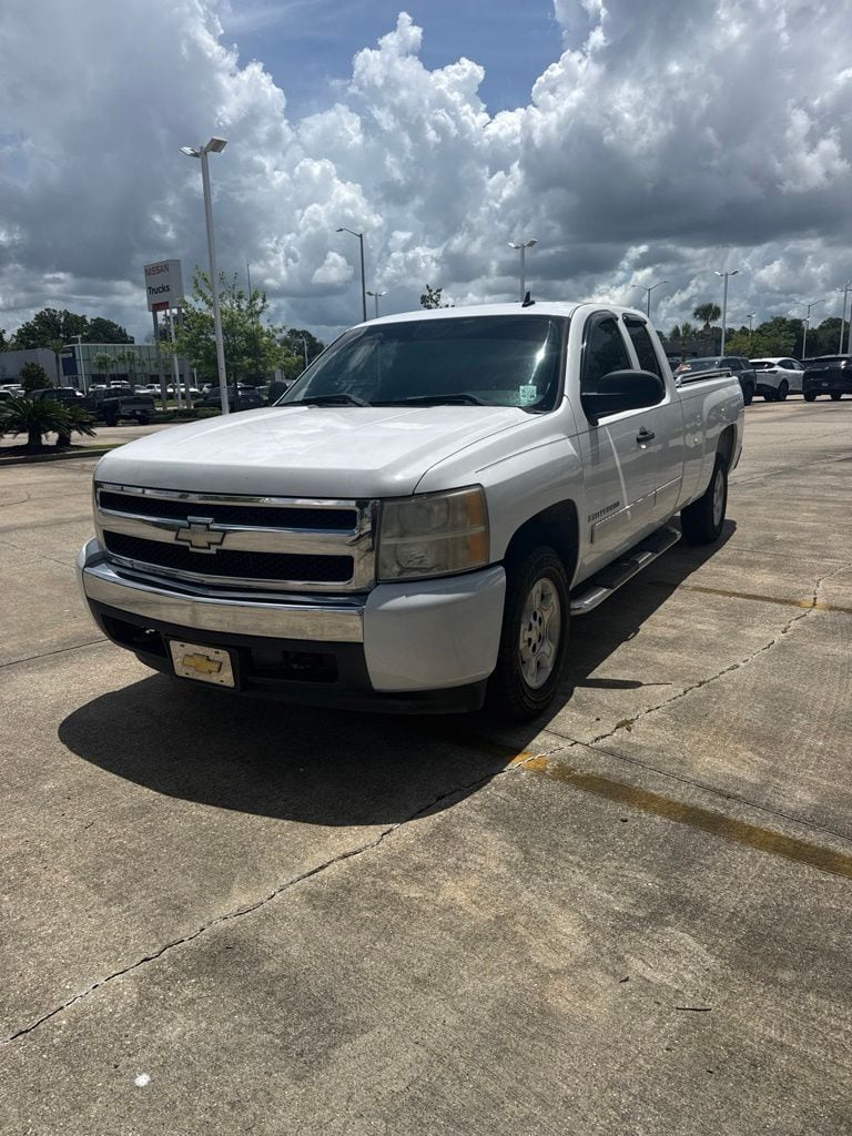 2009 Chevrolet Silverado 1500 1LT Extended Cab SWB's photo