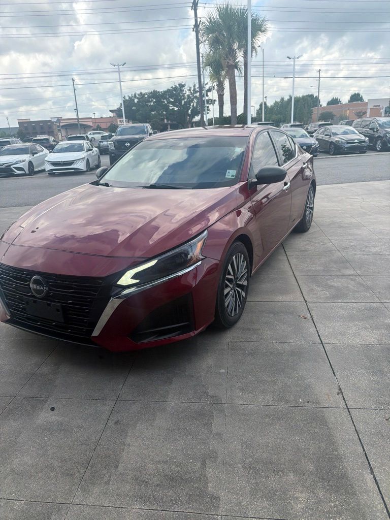 2024 Nissan Altima 2.5 SV