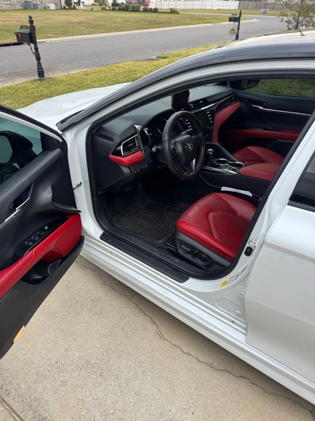 Used 2020 Toyota Camry XSE Sedan