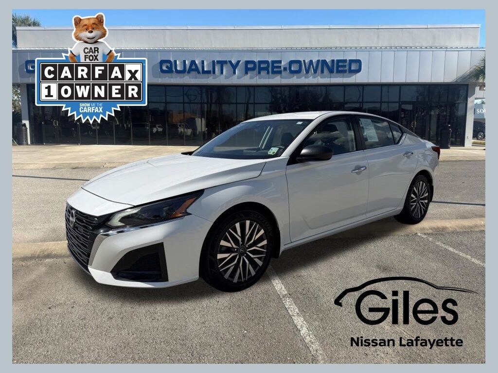 Used 2024 Nissan Altima 2.5 SV Sedan