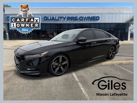 2018 Honda Accord Touring 2.0T Sedan