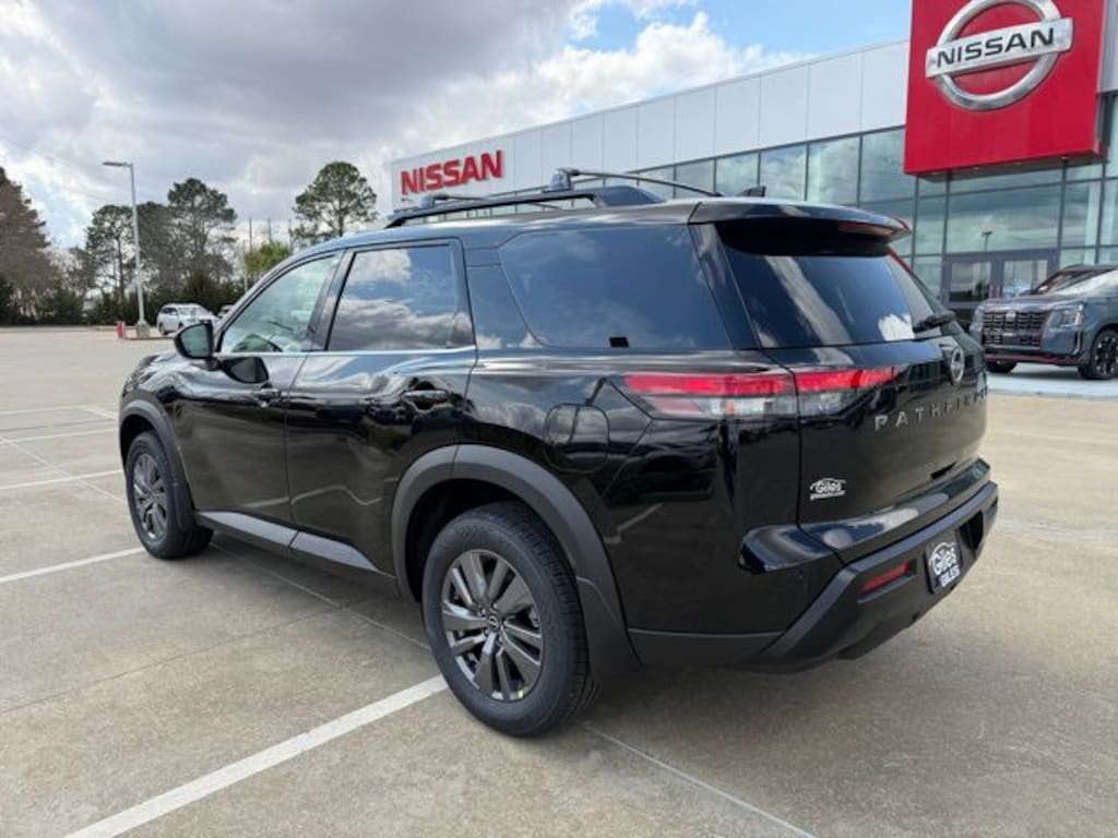 New 2026 Nissan Pathfinder SV SUV