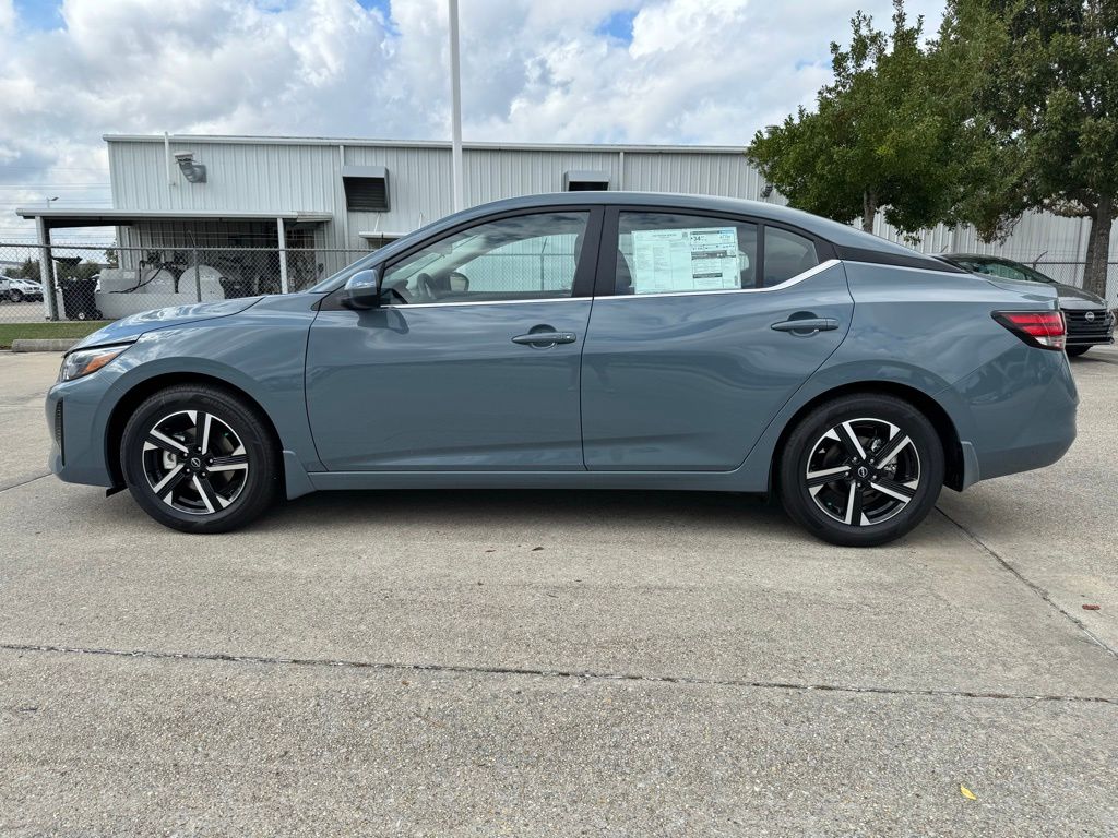 2025 Nissan Sentra SV photo 2