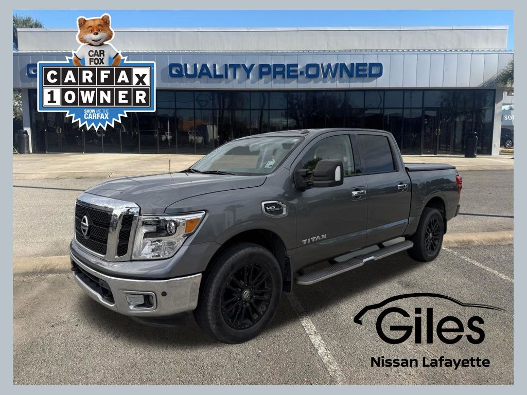 2017 Nissan Titan