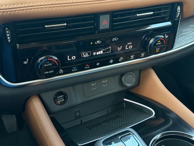 2026 Nissan Rogue Platinum - Photo 23