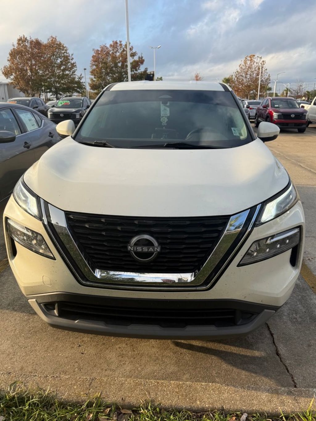 Used 2022 Nissan Rogue SV SUV