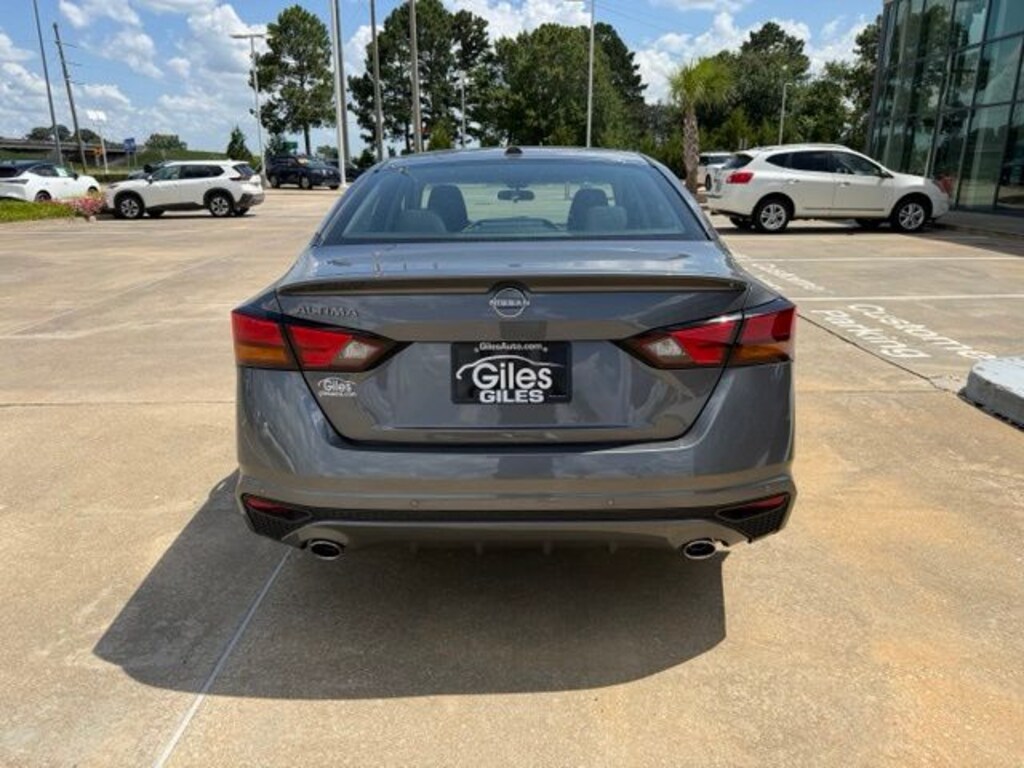 New 2026 Nissan Altima 2.5 SV Sedan