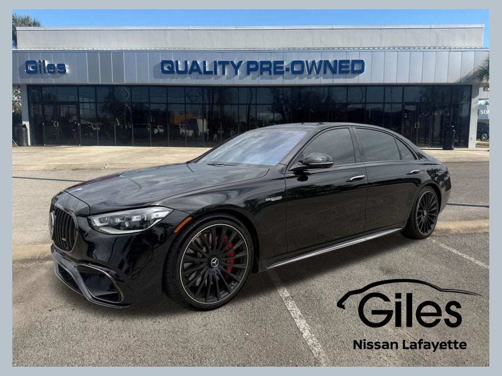 2025 Mercedes-Benz S-Class S 63 E-Performance's photo
